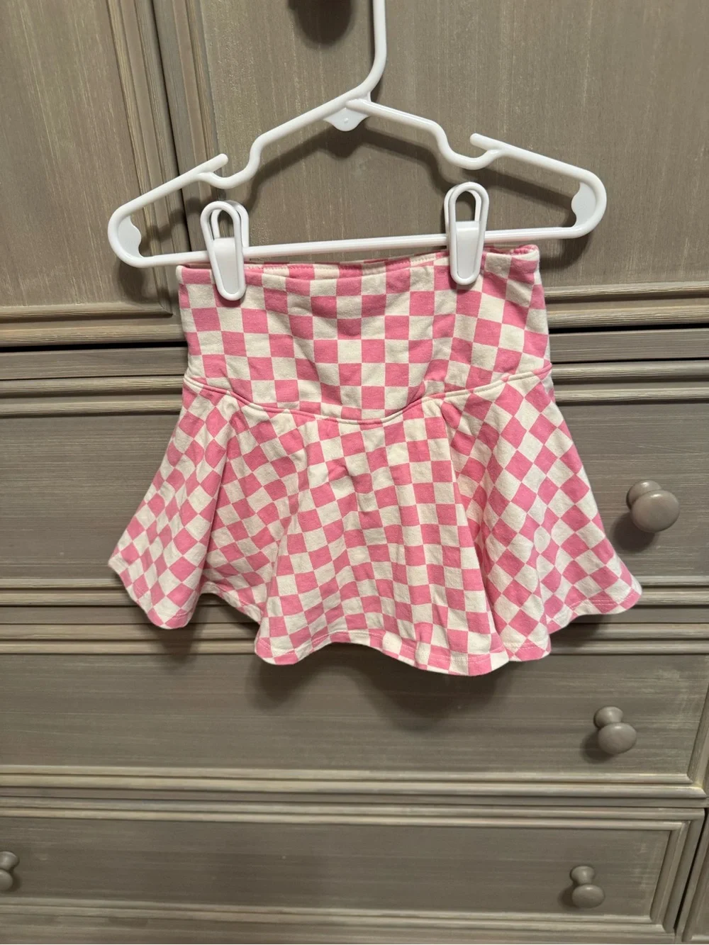 Old Navy Pink and Cream Checkered Flared Skort